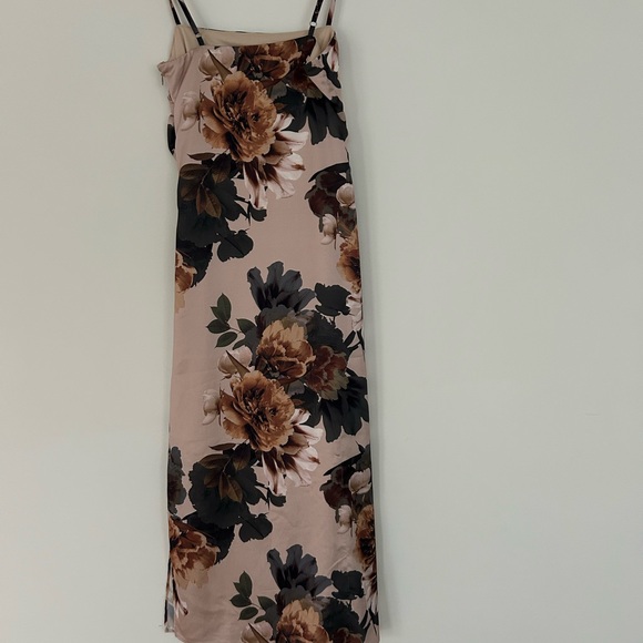 Le Chateau Floral Midi Dress in Brown and Black - Picture 2 of 3